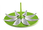 Mebel Entity 16 Round Green Tray 24.7 x 13.5cm with 8 Tasting Spoons in White